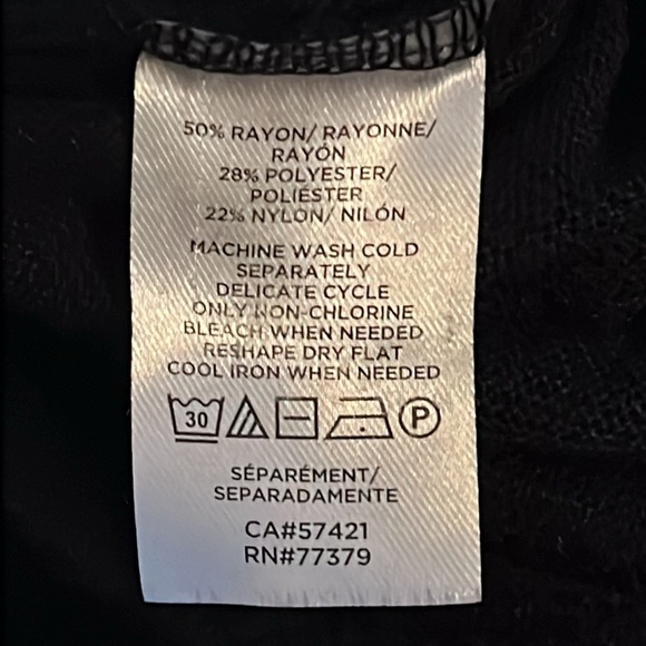 Ann Taylor black crossed draped front long sleeves light sweater sz M - Picture 8 of 8